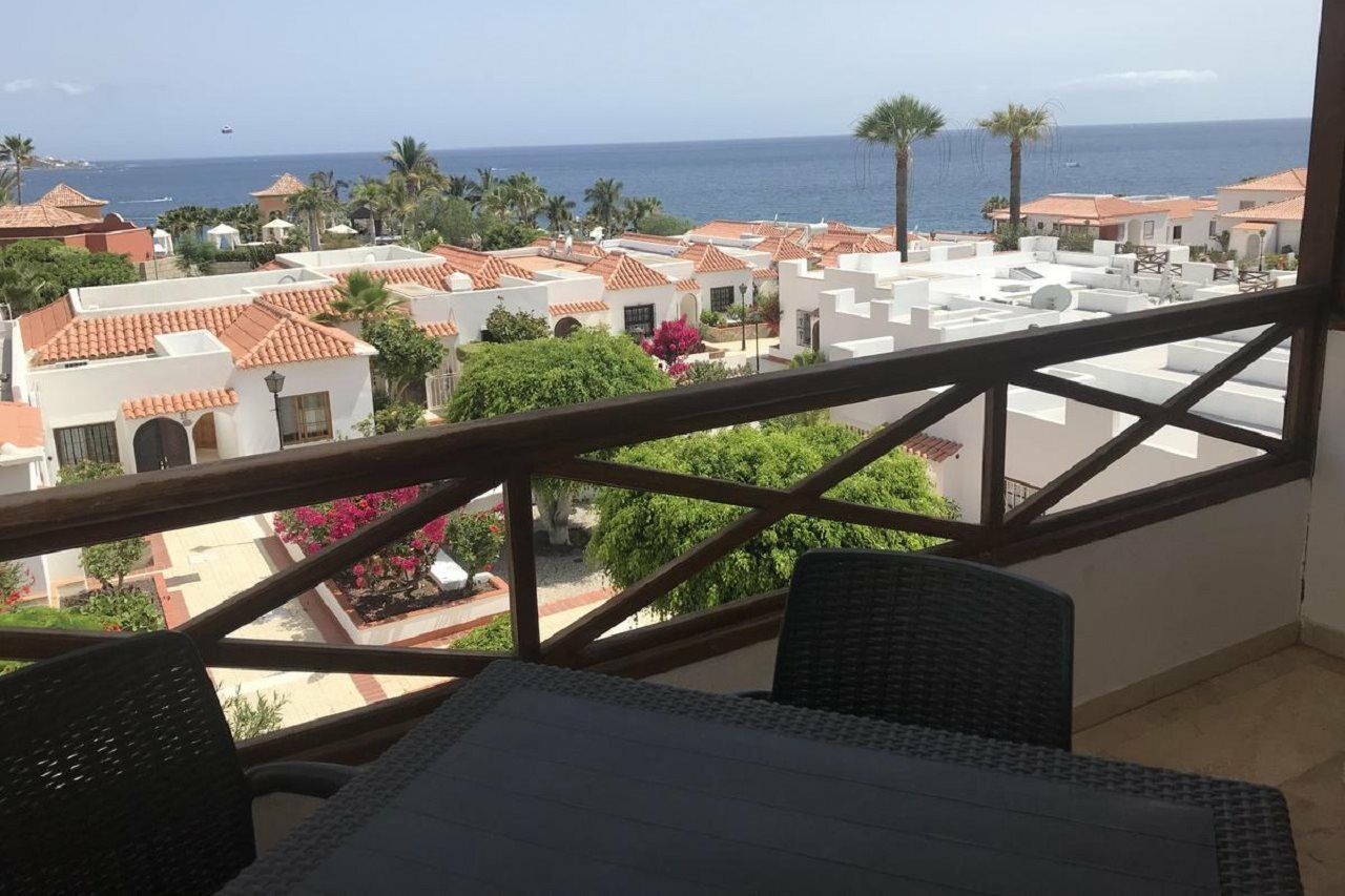 Club El Beril Aparthotel Costa Adeje  Buitenkant foto